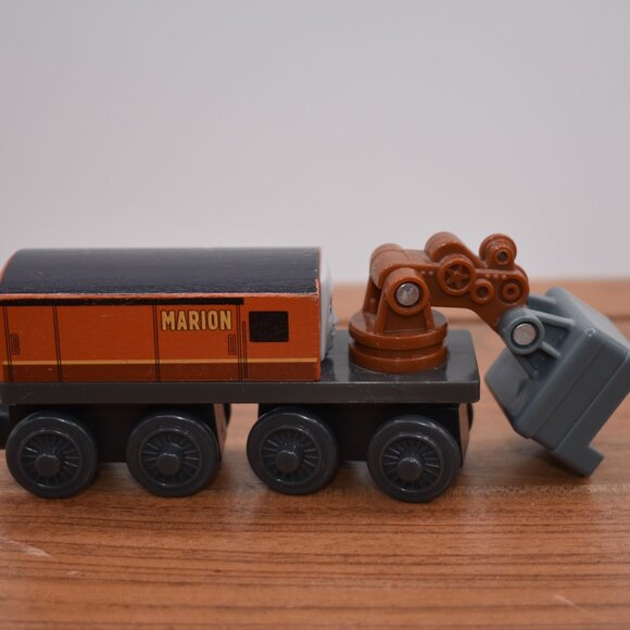 MARION STEAMSHOVEL - Thomas & Friends Wooden Railway Mattel 2012 Train Tank - Picture 6 of 7